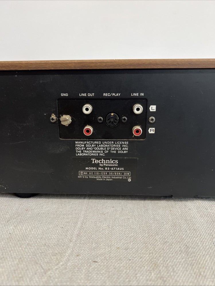 Vintage Technics by Panasonic RS-671A Stereo Cassette Deck Powers On
