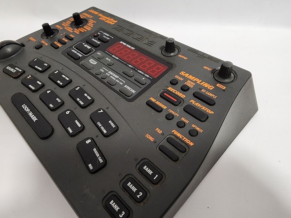 Zoom ST-224 SampleTrak Sampler with AC adapter