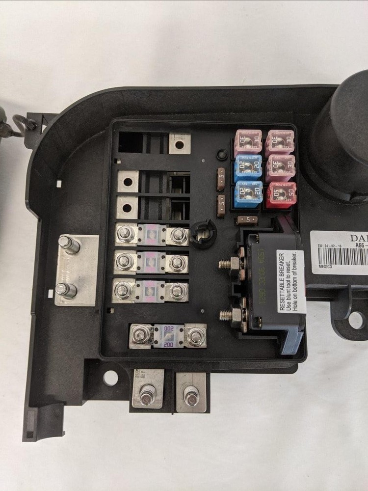 Freightliner Daimler HL Battery Cable Access Power Module - P/N A66-18649-003