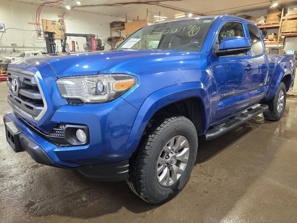 Camera/Projector Tailgate Mounted Fits 16-17 TACOMA 630019
