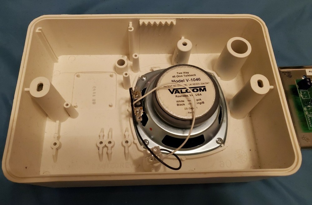 Valcom V-1046 Speaker and V-2971 Call Button