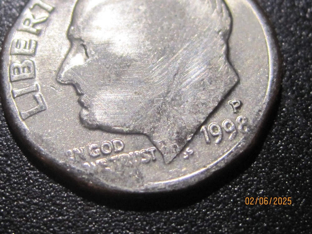 1998-P 10C Roosevelt Dime *Rare ERROR* Struck