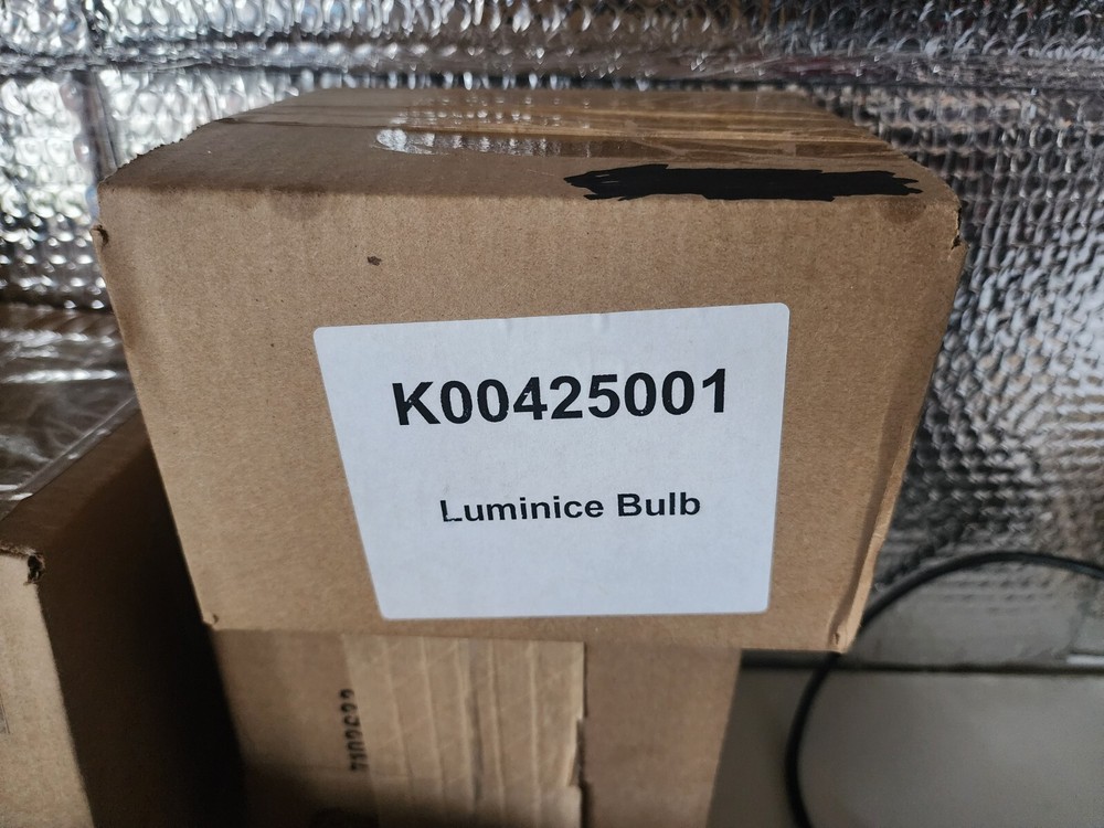 Manitowoc  K00425001 Replacement LuminIce Bulb NEW