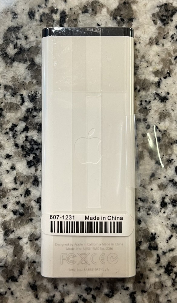 Apple Genuine Remote Control (Brand new)
