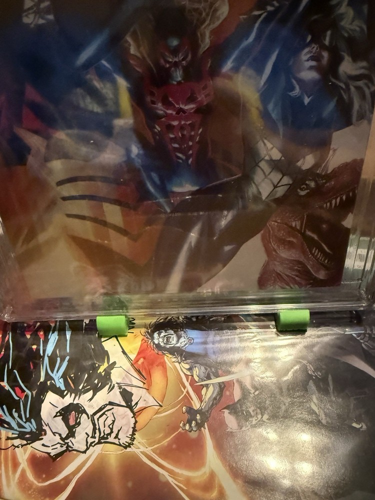 Comic Book Wall Display Mount 2pc Set, Top/Bottom Fits Graded/NonGraded