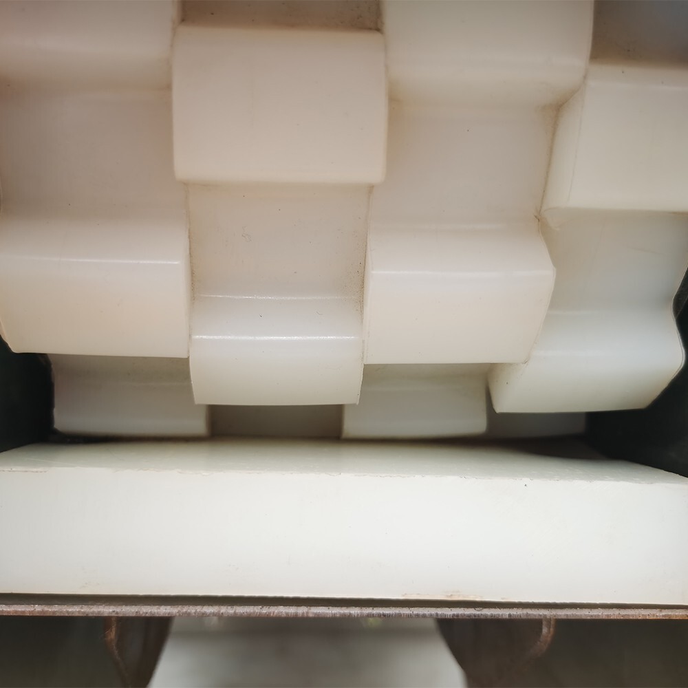 Garlic Separating Machine 180W Automatic Dry Garlic Cloves Splitter Separator