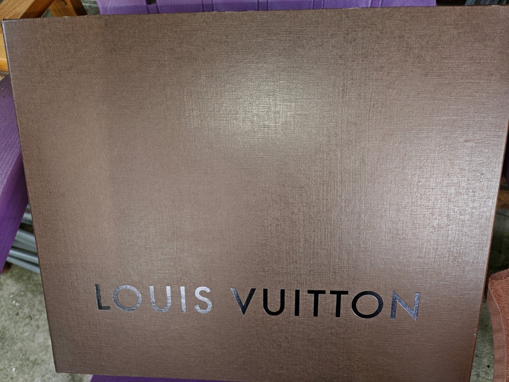 Original Louis Vuitton Brown Large Gift  Box Brown
