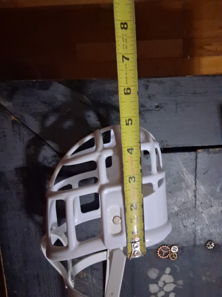 Larhe Breed Dog Muzzle (White)