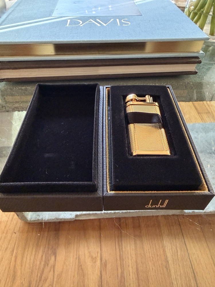 Dunhill Fine Line Lighter Gold Plated