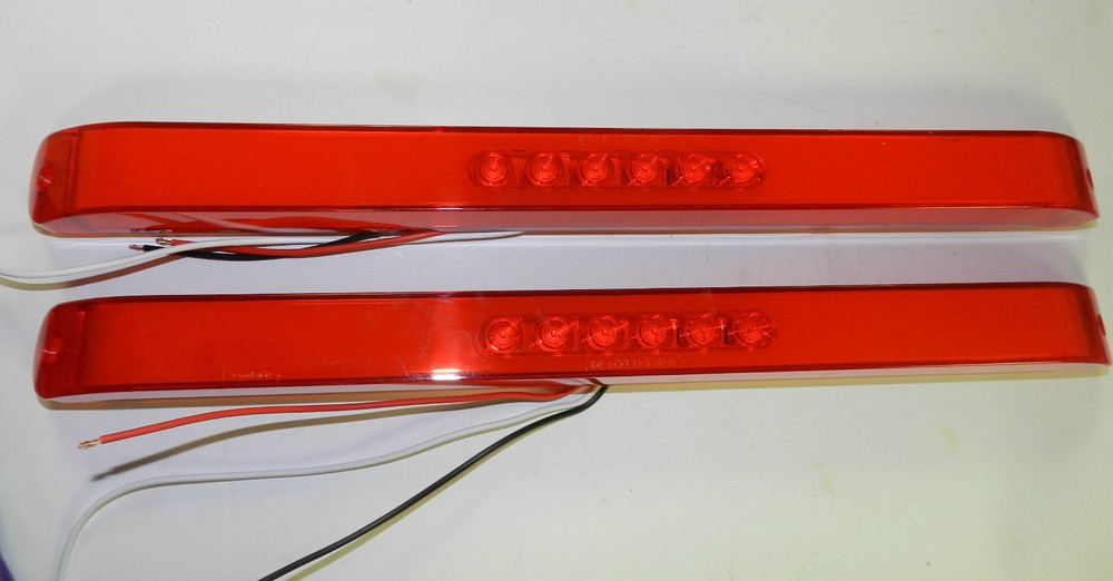 2- Optronics Glo-Light Truck Trailer Stop Tail Turn Light 28 LED Submersible 17"