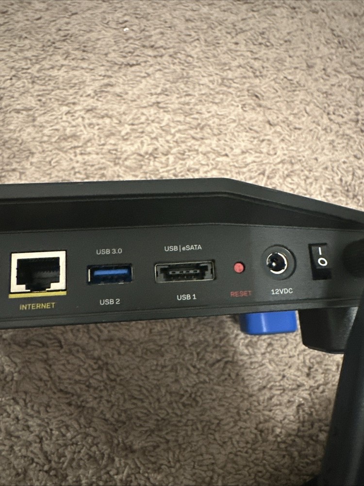 Linksys WRT3200ACM Wi-fi Router (used)