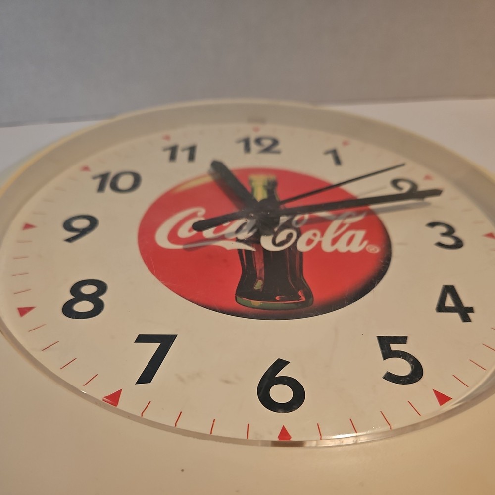 Vintage Coca Cola 1997 Wall Clock Tested & Working