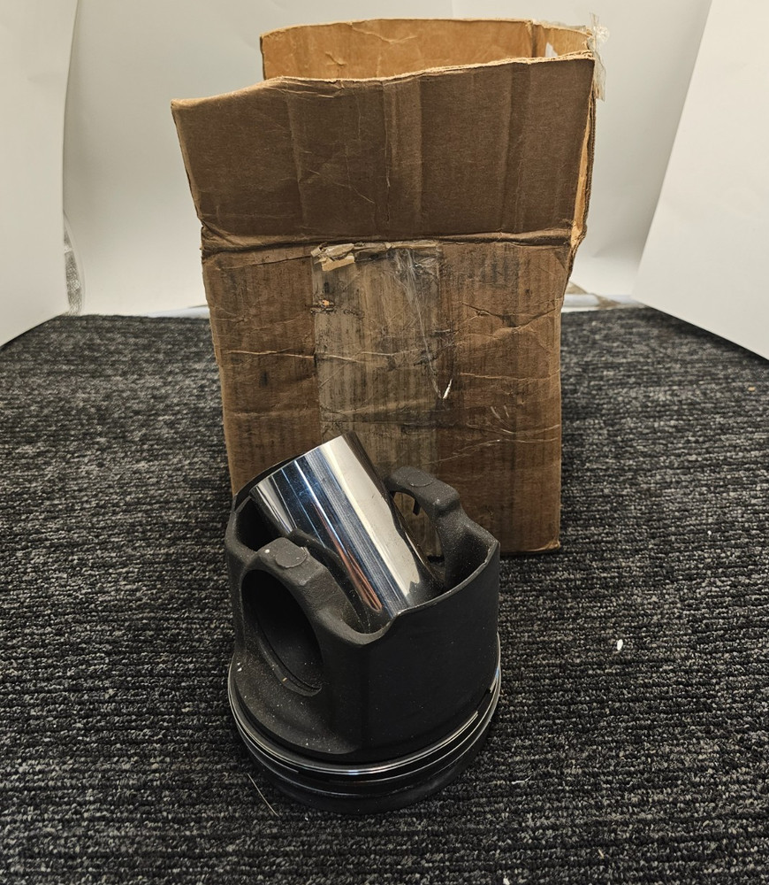 Detroit DDE A4720303317  Piston Assembly