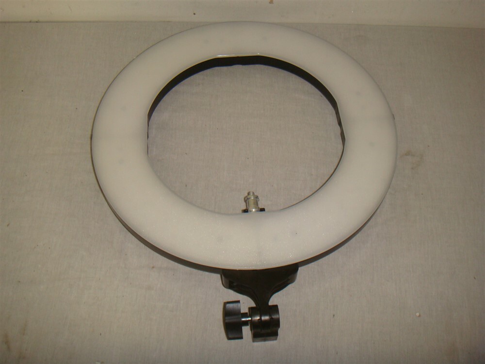ZOOMEI 14" PHOTOGRAPHY STUDIO RING LIGHT