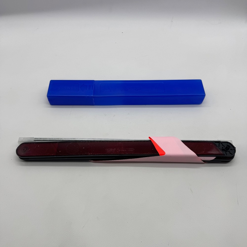 GENERIC EMERGENCY TRIANGLE BERNER ACC-68