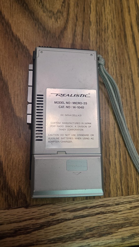 WORKING!! Realistic Micro-25 14-1040 Voice MicroCassette Recorder