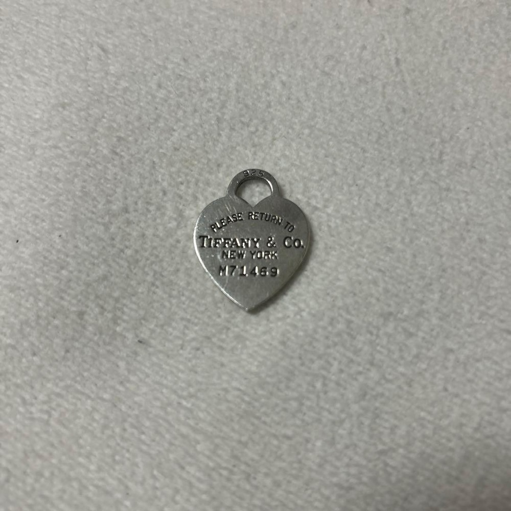 Tiffany & Co. Heart-shaped charm