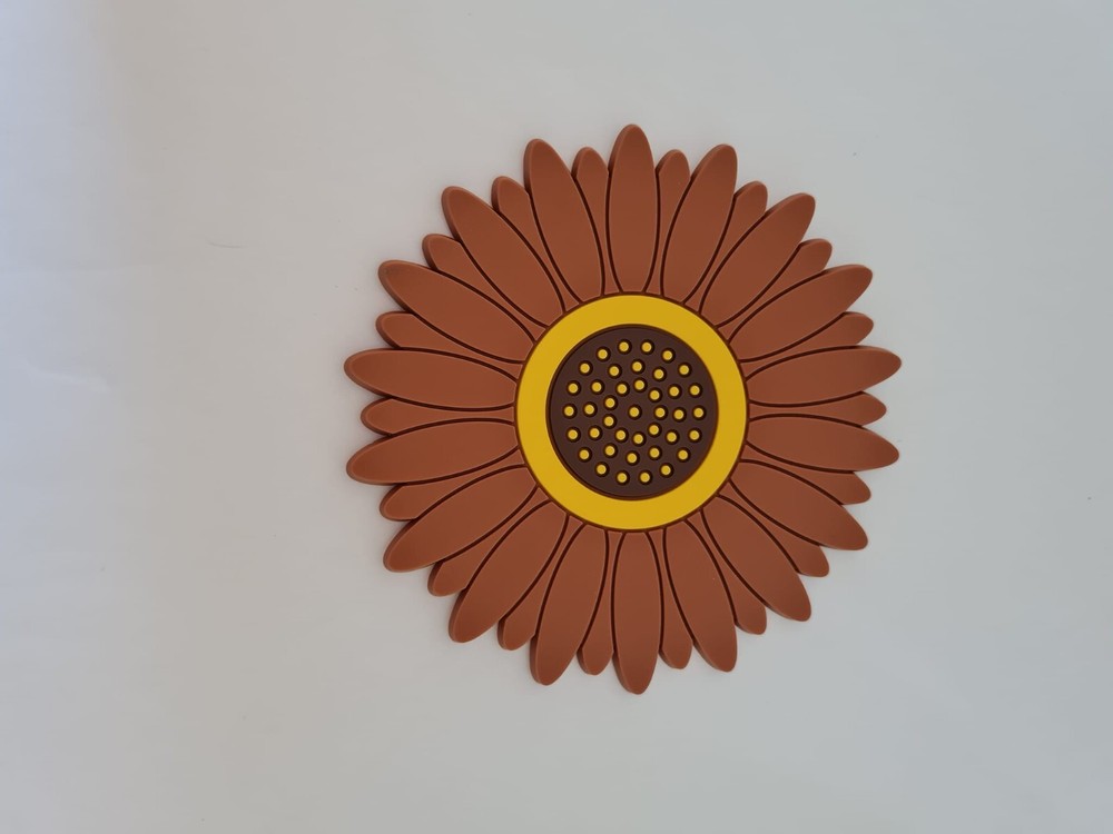 Brown sunflower silicone coaster 10 cm