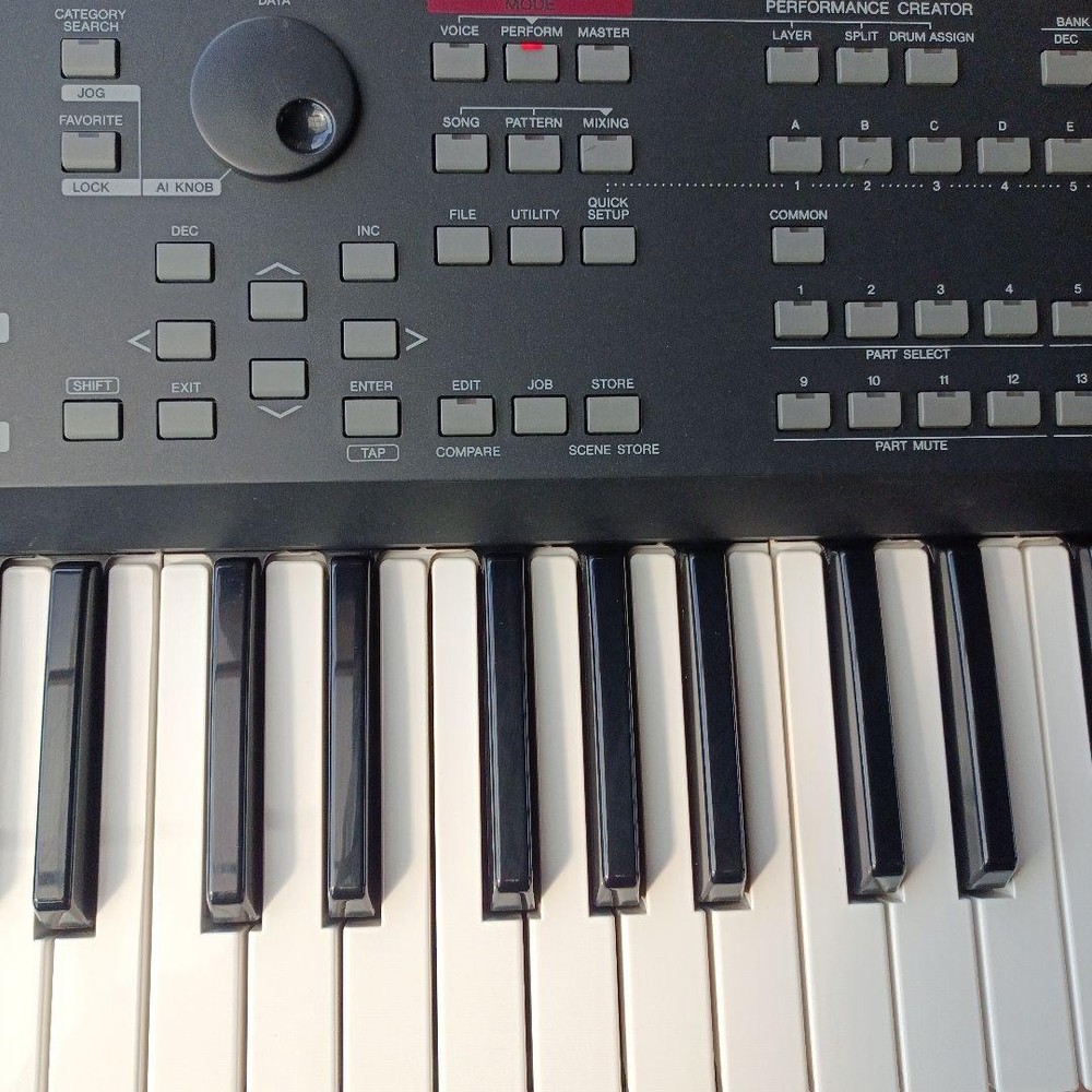 Yamaha MOX6 Keyboard Synthesizer Operation Confirmed