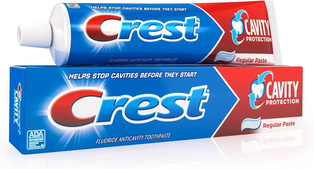 Crest Fluoride Cavity Protection Toothpaste, Regular Past, 8.20oz (3 Pack)