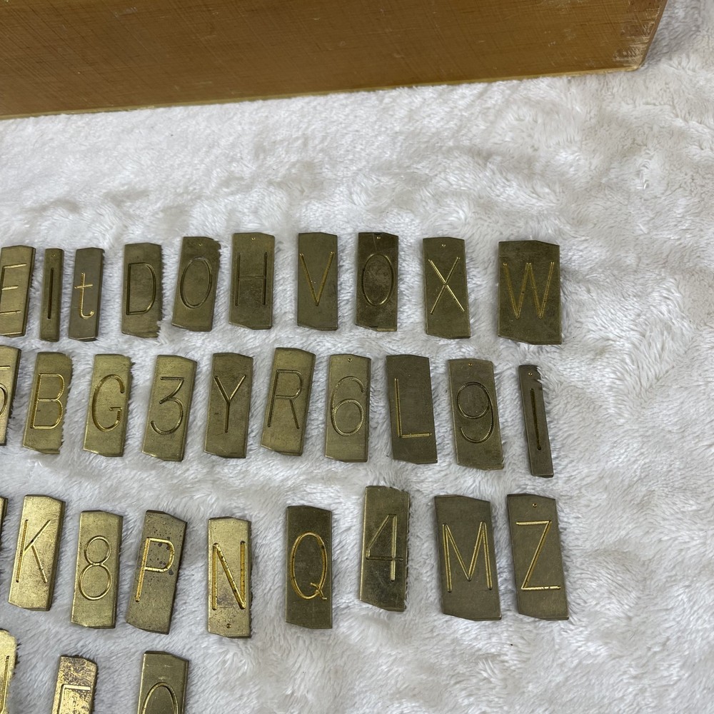 Vintage Hermes Engraving Condense Block