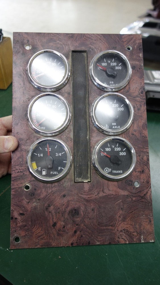 International Dash Panel 3553165c91