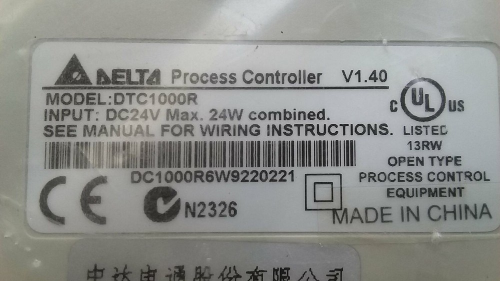 1pc used Delta temperature controller DTC1000R