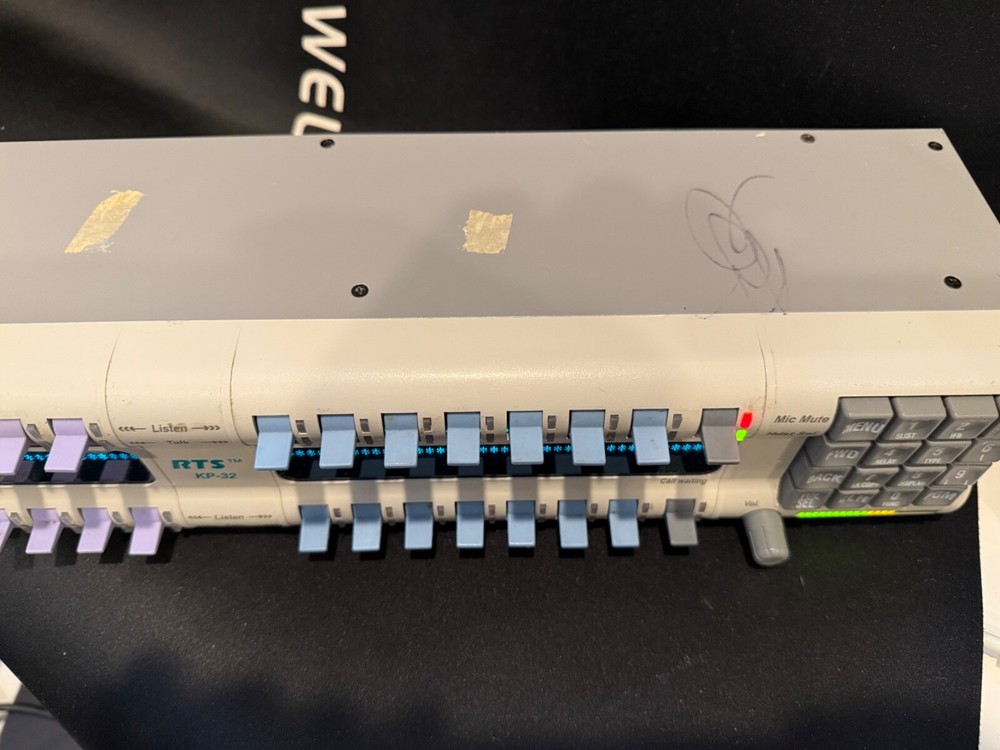 RTS Telex KP-32 Matrix Intercom Station 90007656000 white