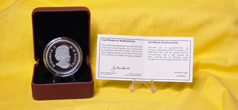 2015 Canada Jade Polar Bear 31.39g Silver - Proof With Box & COA