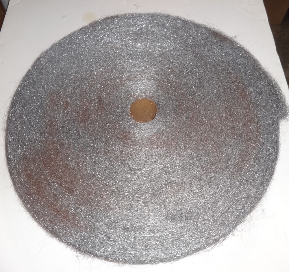 14 lb Steel Wool Reel # 2 Medium Coarse some surface rust, not deep