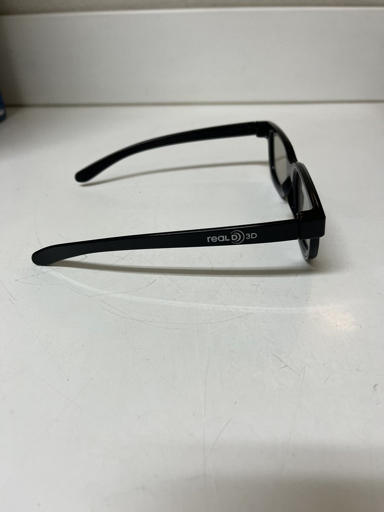 Real D 3D Glasses PREOWNED
