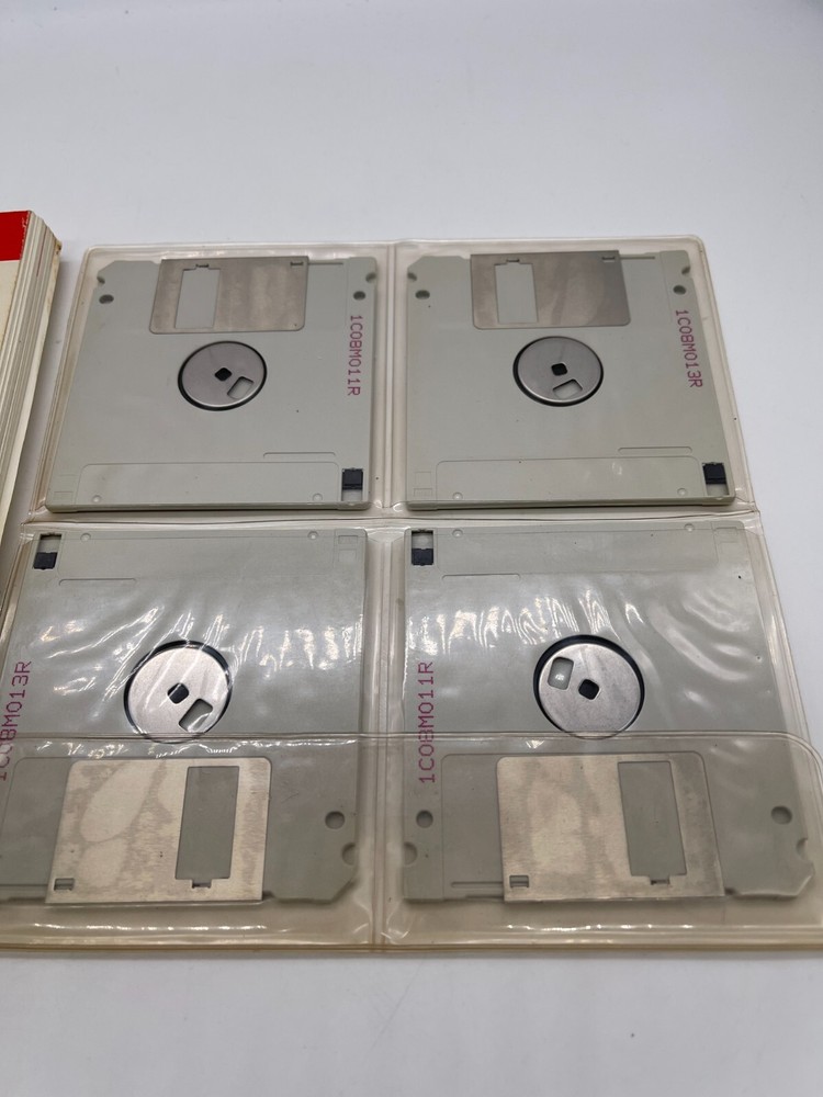 Timeworks Publish It! Easy Version 2.1 Macintosh User Manual + Original Disks