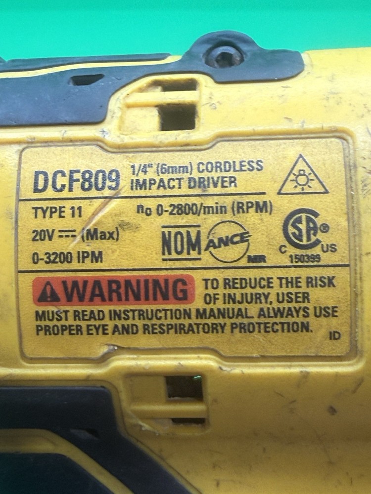 DEWALT DCF809 20V Brushless 1/4 in. Impact Driver (Tool Only)