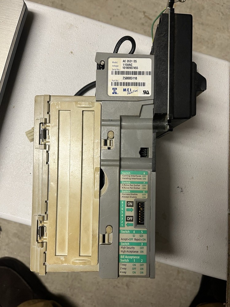 MEI MARS 2631 D5 $1 BILL VALIDATOR ACCEPTOR