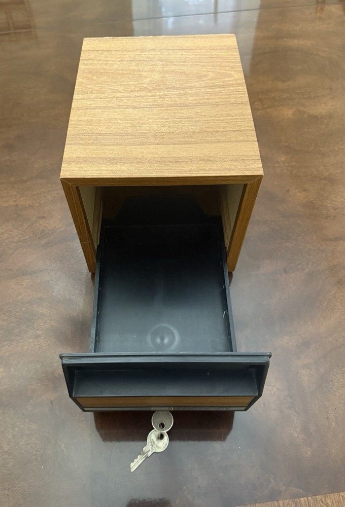 Computermate 5” Disk File Storage with Lock-in and Keys