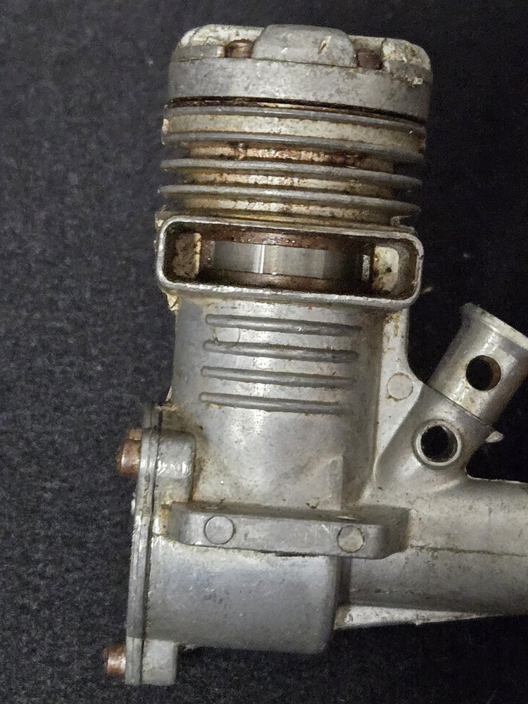 FOX 35 STUNT CONTROL LINE ENGINE, PRE-OWNED, GOOD COMPRESSION custom carb??