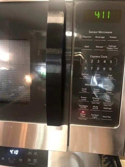 EMO44KJN Black Aftermarket Replacement Handle for Black+Decker Microwave