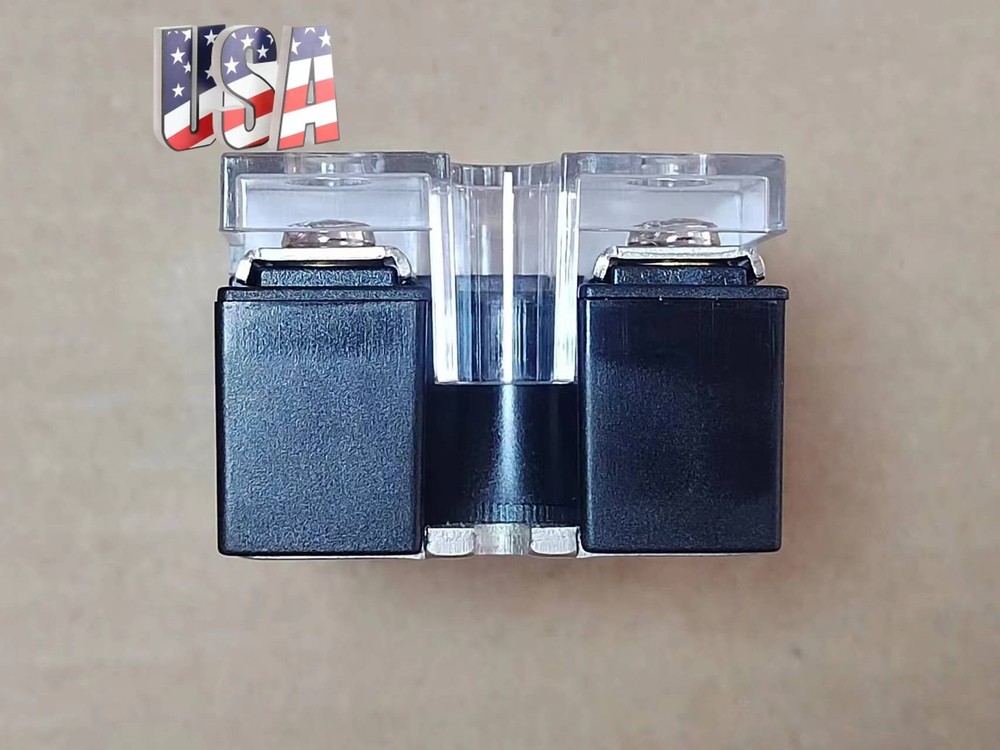 1Pcs New Crydom D06D100 Solid-state relay