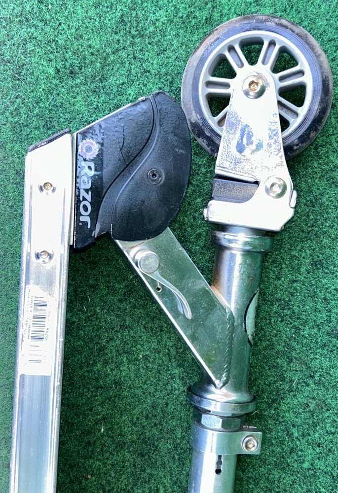 Vintage Original Razor Kickboard Foldable Kick Scooter Gently Used