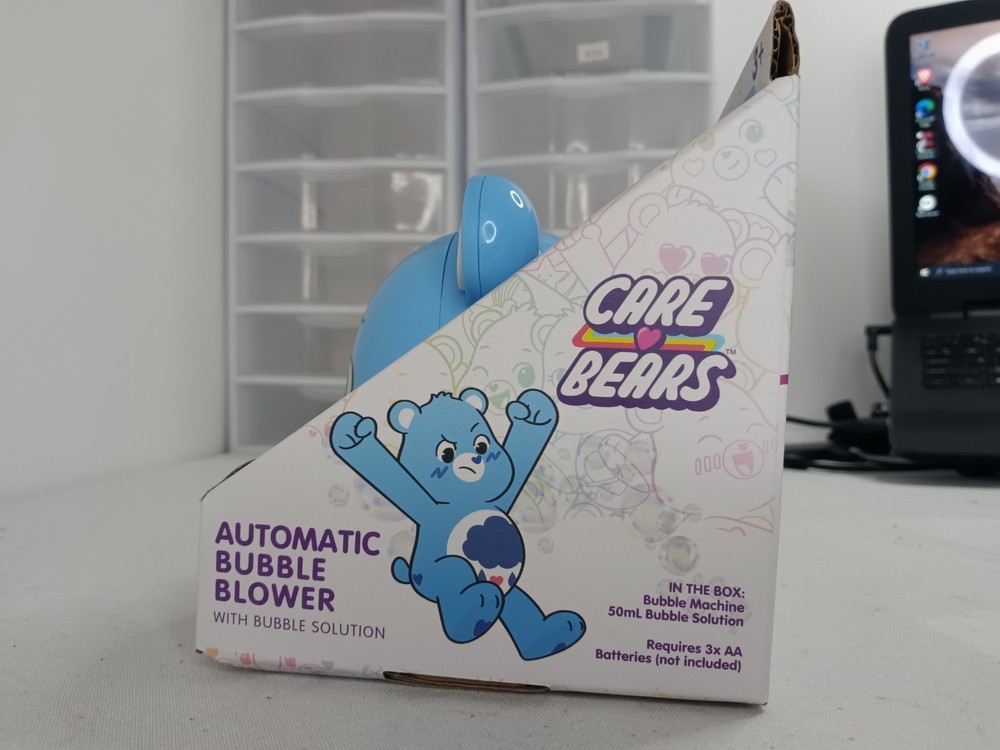 Care Bears Grumpy Bear Automatic Bubble Machine – Includes Bubble Solution