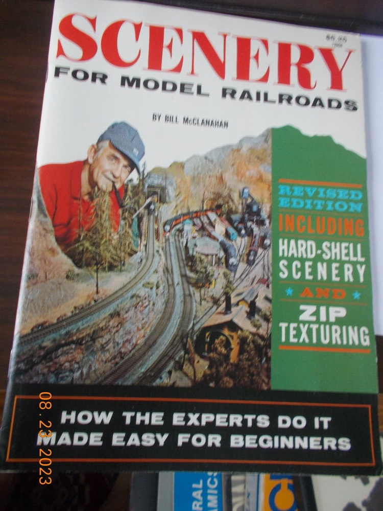 6 Vintage Model Railroading Introductory / Instructional Booklets