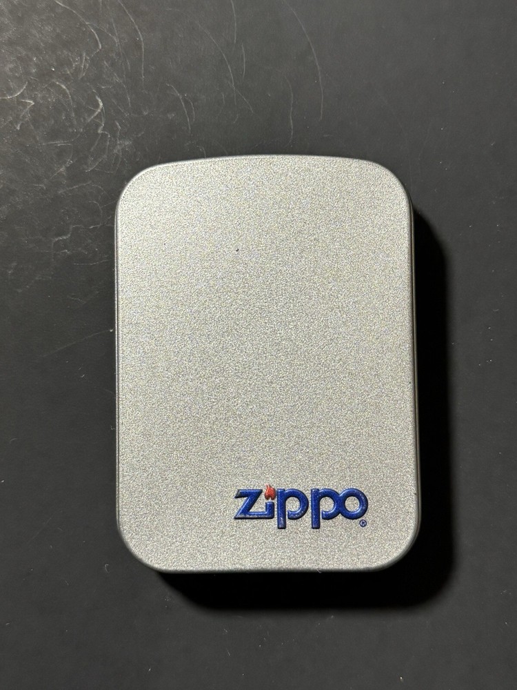 ZIPPO CHRISTMAS TREE SEASONS GREETINGS LIGHTER