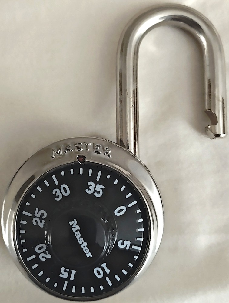 Master Lock Padlock Combination Lock Anti-Shim 3-Digit Lock #1500D Silver