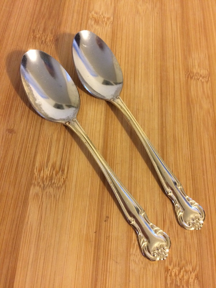 Farberware Gold Electroplate Scroll Plume Tip 2 TEASPOONS 6 1/8" As-is