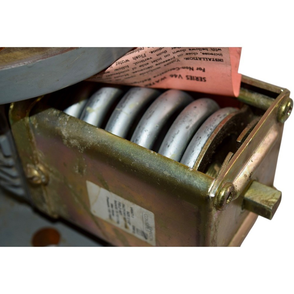 PENN Johnson Controls V46AT-1 Water Regulating Valve 2-1/2'' 150 PSIG MAX