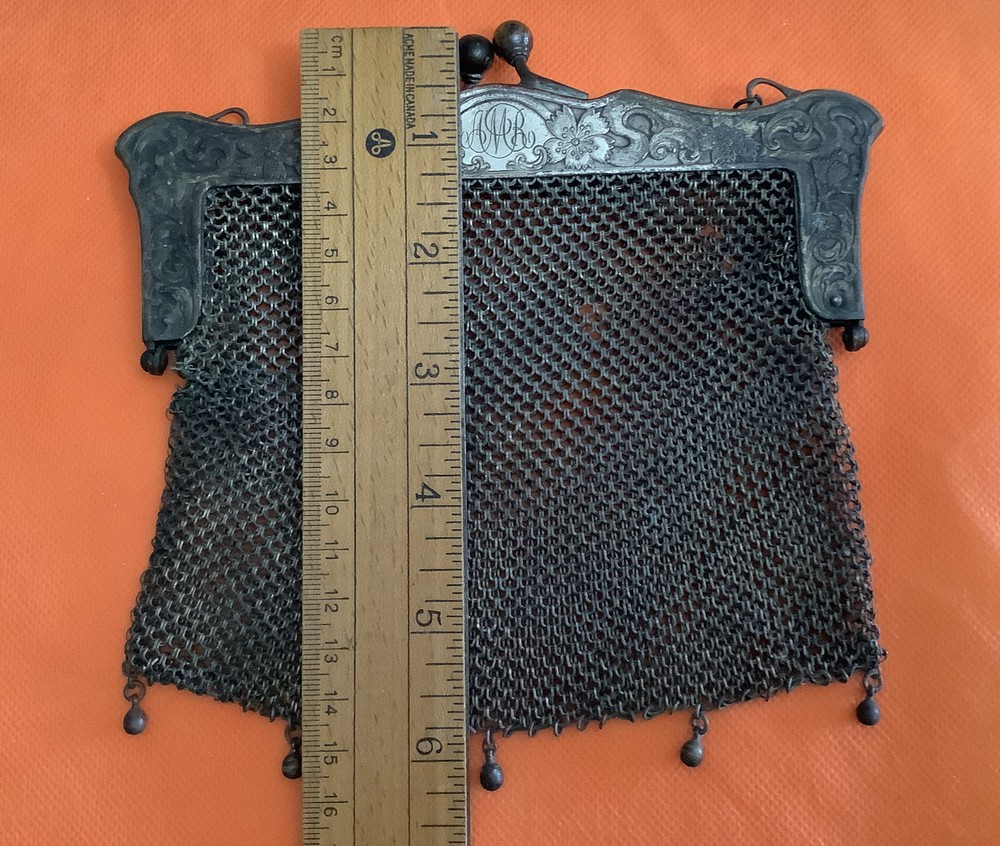 Antique German Silver Mesh Purse D1