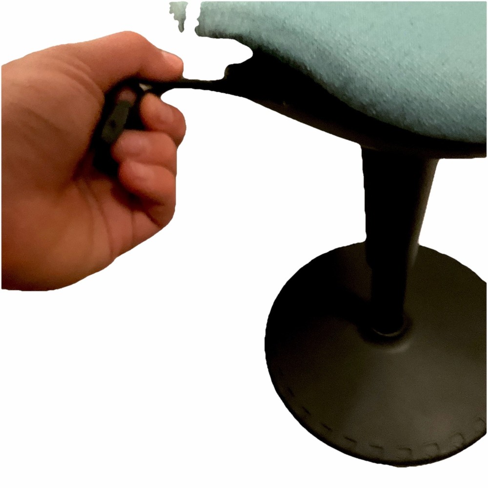 Ergonomic Wobble Leaning Stool