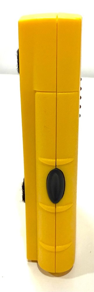 Stanley Yellow Stud Edge Finder Scanner Detector *3.4b