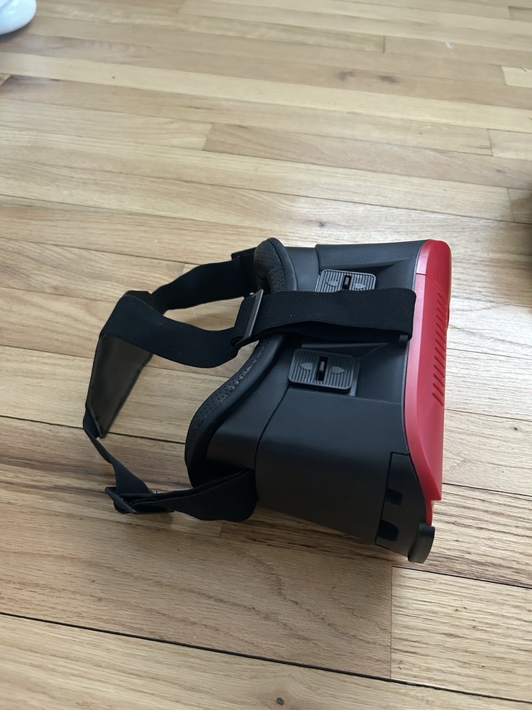 EVO VR Smartphone VR Headset Red Black Plastic Virtual Reality