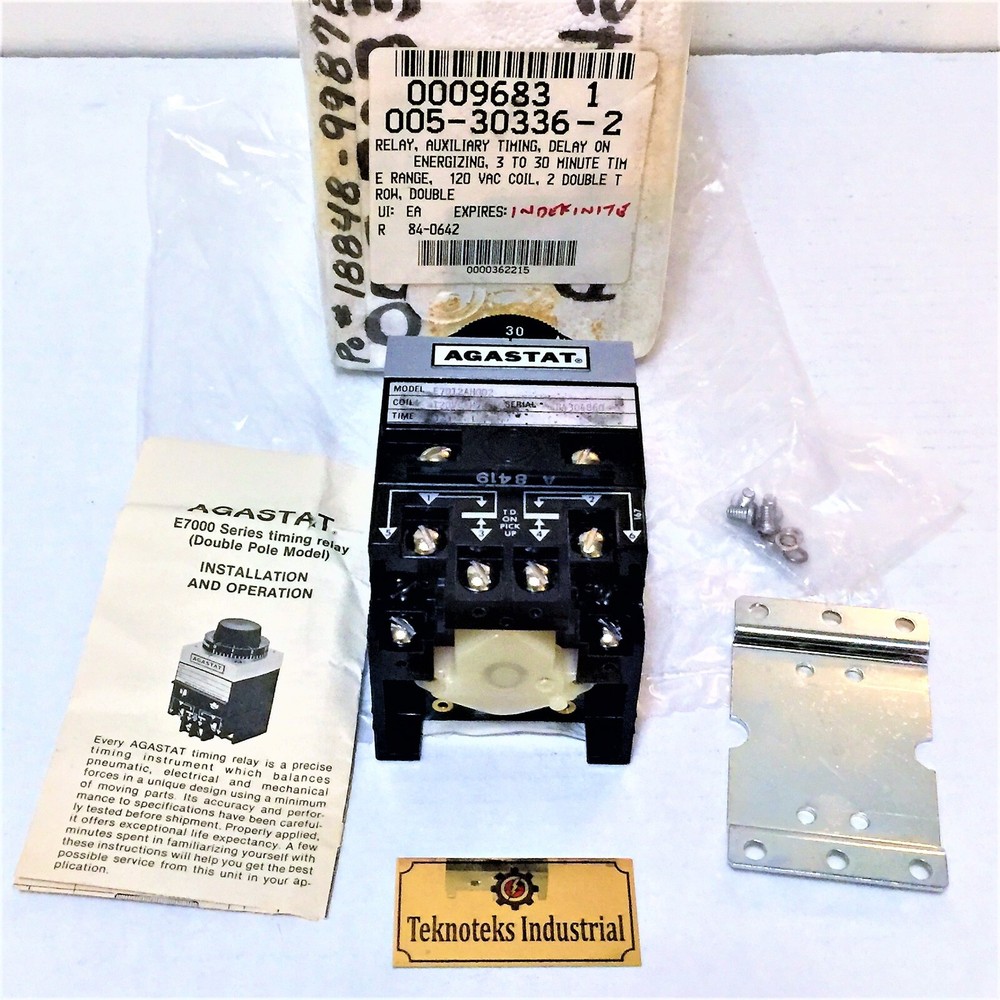 AGASTAT E7012AH002 TIME DELAY RELAY 120VAC / 3-30MIN